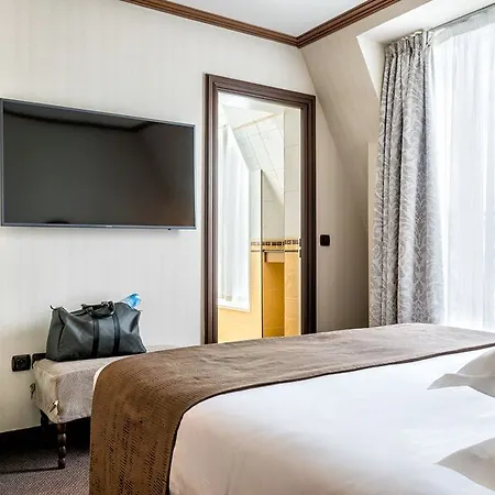Szálloda Montparnasse 4*
