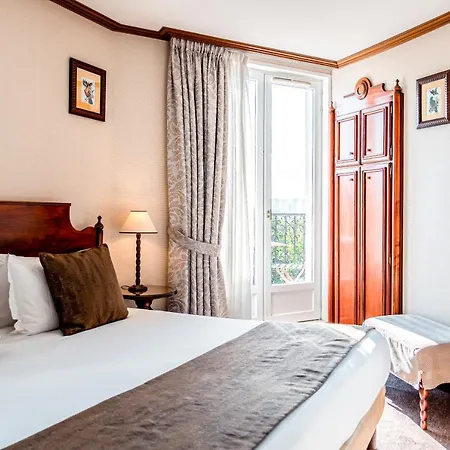 Montparnasse 4*