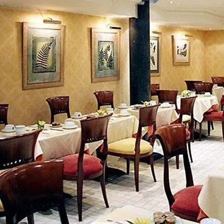 Hotel Montparnasse 4*