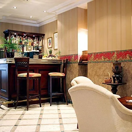 Montparnasse 4* Parijs