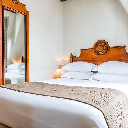 Montparnasse Hotel 4*