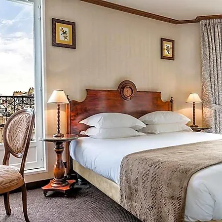 Montparnasse 4* Paris