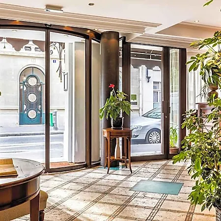Montparnasse Hotel Paris