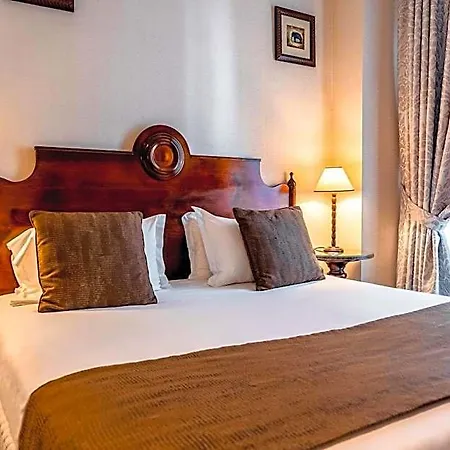 Montparnasse 4* Paris