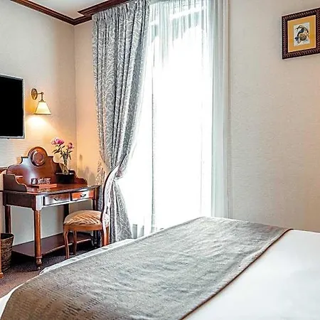 Montparnasse Hotel 4*