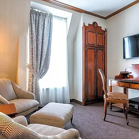 Montparnasse Hotel 4*