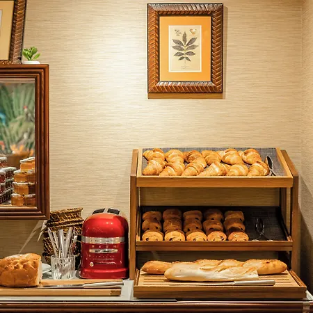 Hotel Montparnasse 4*
