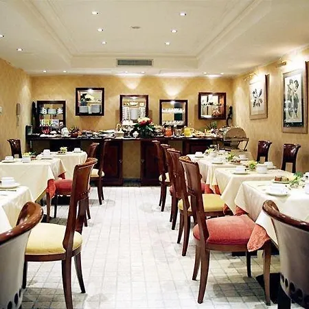 Montparnasse Hotel Paris