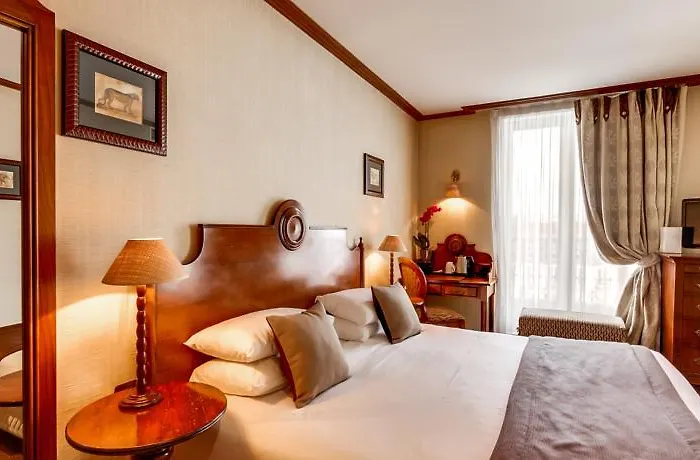 Montparnasse 4*