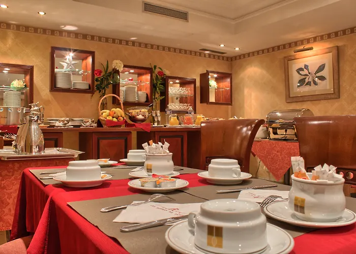 호텔 몽파르나스 4*