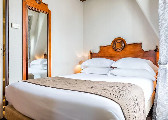 Montparnasse Отель 4*