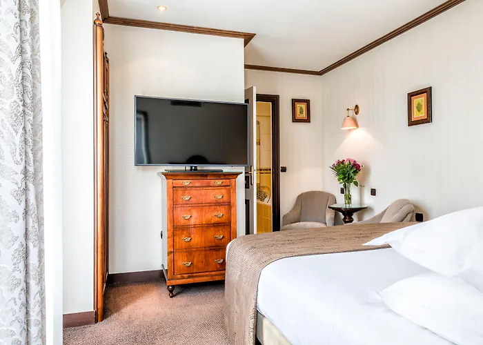 Montparnasse 4*
