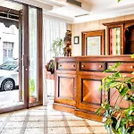 Hotel Montparnasse Paris